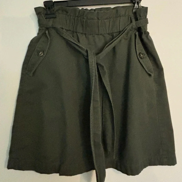 Loft Womens Army Green Sz 4 Twill Mini Skirt Side Pocket Button Detail Tie Waist - Picture 1 of 6